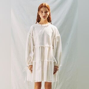 EYEYE FLOWER WOVEN EYELET LACE UP DRESS - WHITE